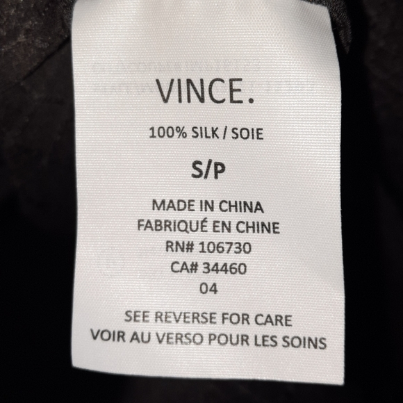 VINCE Silk Crocodile Embossed Blouse Long Tab Sleeve Grey Gray Top Button Down S - Picture 14 of 16